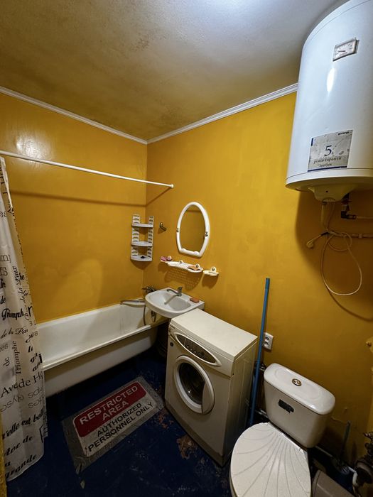 Однокімнатна ПРОСТОРА квартира в передмісті Рівного!