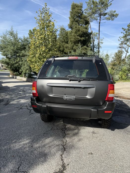 Jeep Grand Cherokee bom estado