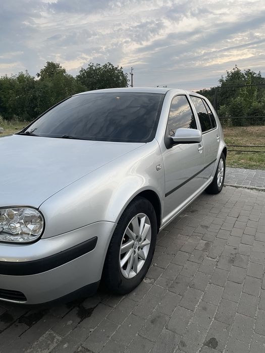 Продам машину  Golf 4