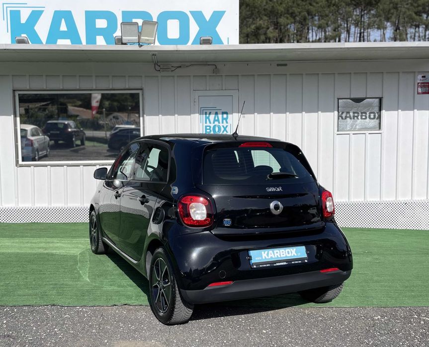 SMART ForFour EQ Pulse 2022 100% Eléctrico