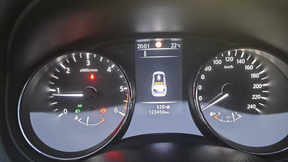 Vendo Nissan Qashqai 1.5 DCI N-Connecta - Estado Imaculado