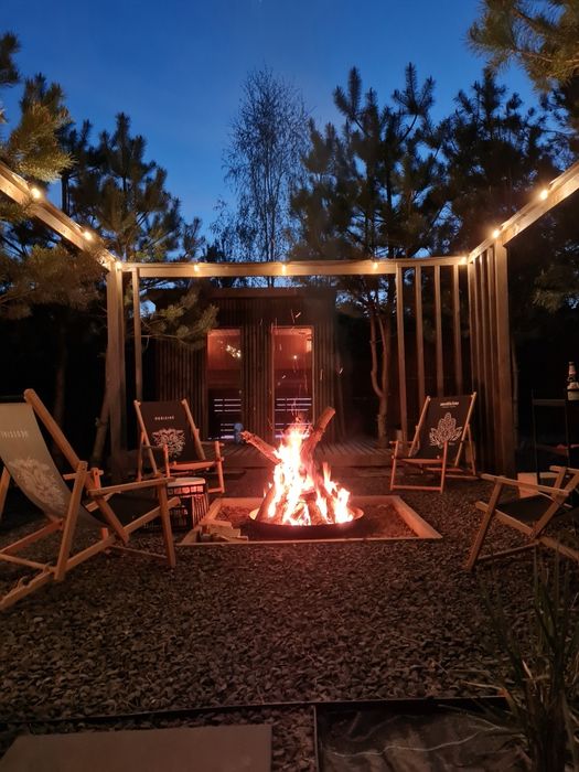 Działka z domkiem letniskowym sauną i basenem