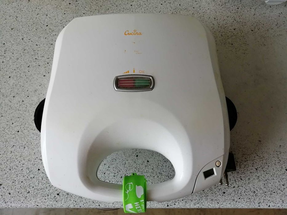 Бутербродниця PHILIPS HD-2415/80