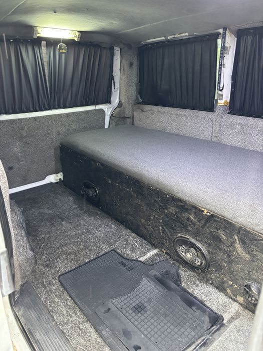 Продам Mercedes-Benz Vito W638