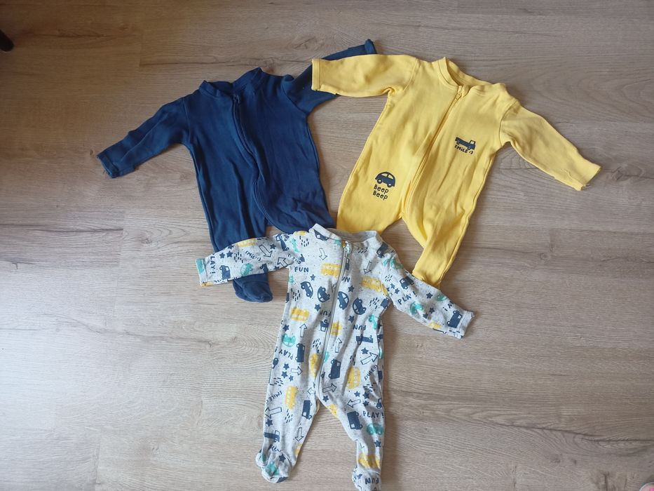 Cool Club Smyk 56 pajacyk zestaw 3 pajacyków niemowlęcych