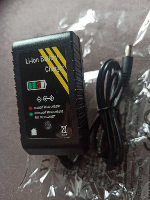 Зарядное устройство 8.4V 12.6V 16.8V 21V 25.2V 29.4V для Li-ion LiFePO