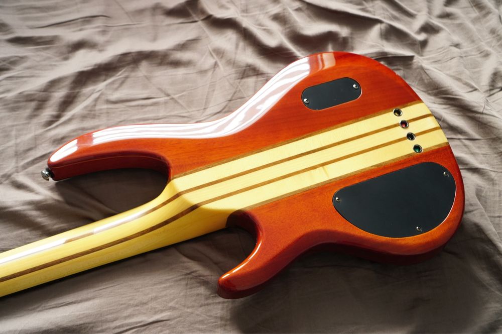 Esp ltd B-4E gitara basowa