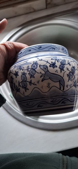 Vaso antigo pintado à mão