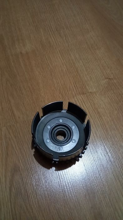 Fabrycznie nowy DDR oryginalny kosz sprzęgłowy MZ etz 150