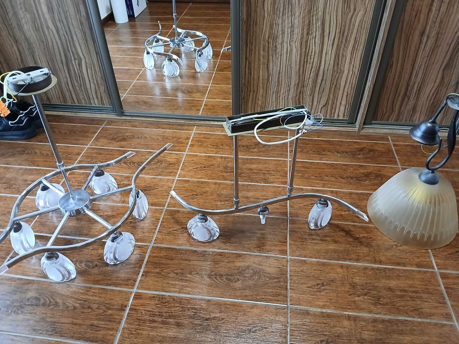 Sprzedam żyrandole pojedynczo lub w komplecie