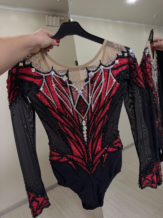 Купальник для художньої гімнастики