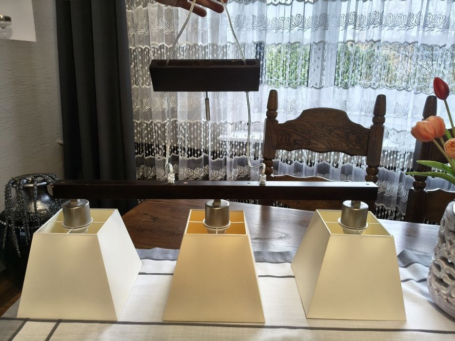 Lampa wisząca z abażurami