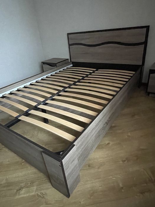 Продам кровать 140/200