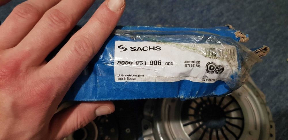 Комплект зчеплення 3000 951 006 Sachs