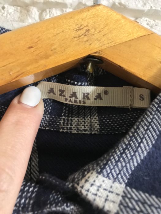 Продам женскую рубашку AZARA  S р.