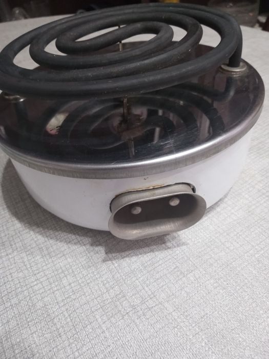 Kuchenka elektryczna mała z PRL-U do negocjacji