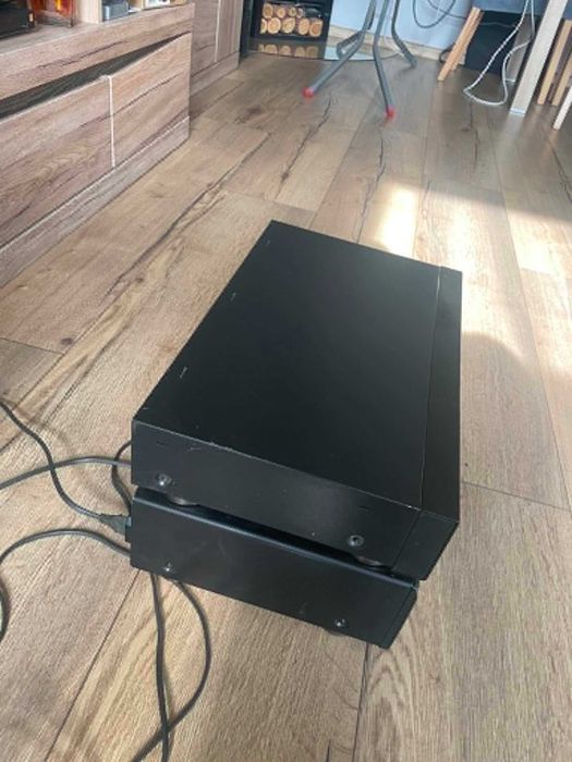 Zestaw Stereo Sony: Wzmacniacz TA-FE320R + Odtwarzacz CD CDP-490
