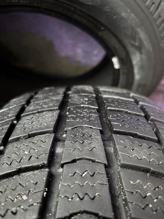 Зимняя резина ROADSTONE в хорошем состоянии