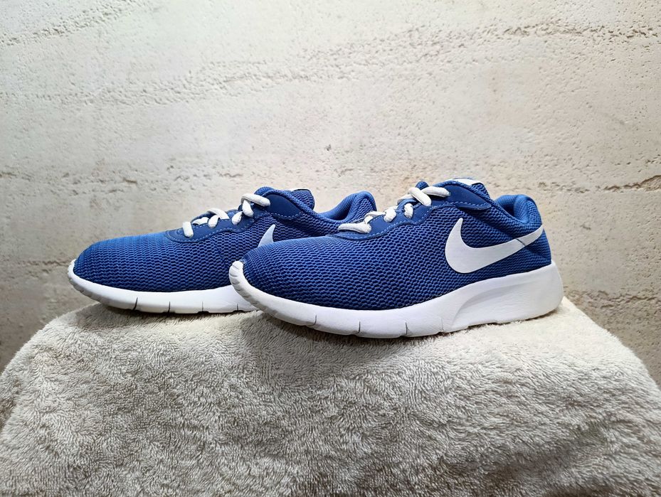 Damskie sneakersy NIKE TANJUN r.36,5 stan bardzo dobry