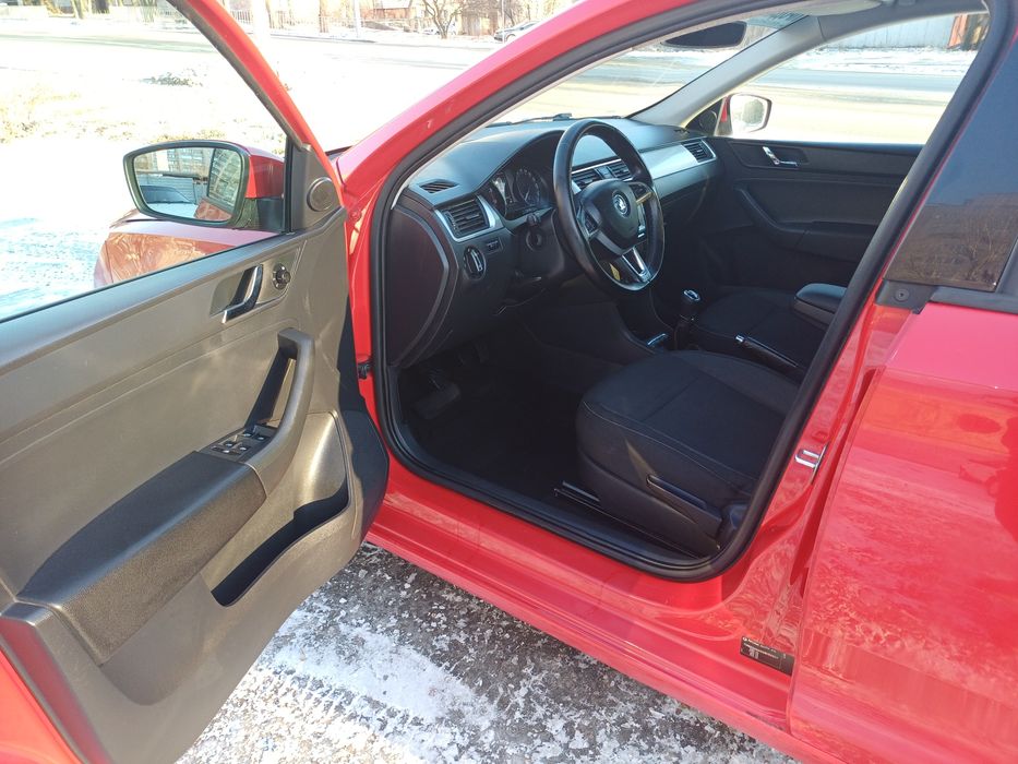 Продаю Skoda "Spaceback", 2015 г.в