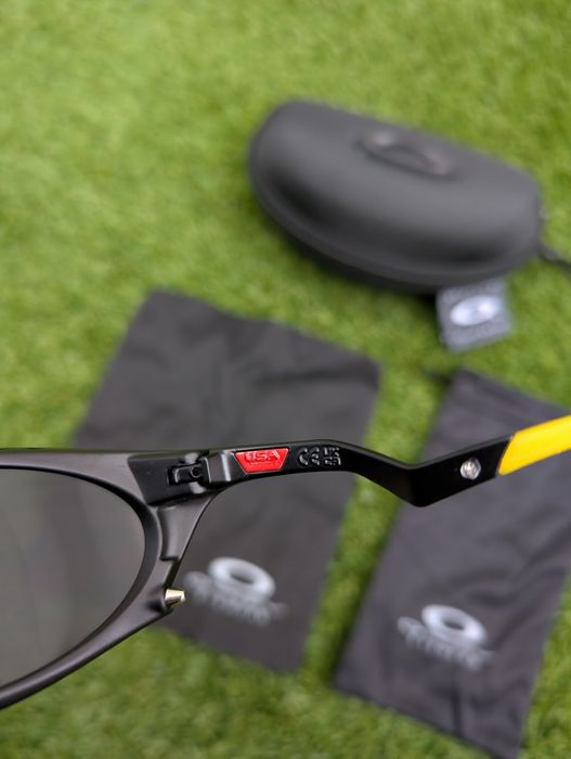 Oakley Plantaris Podpah