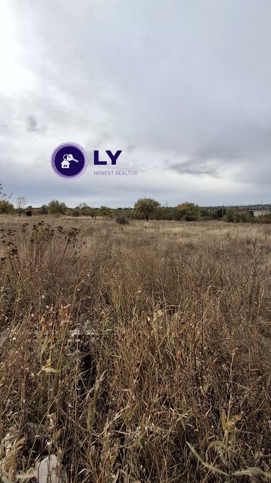 Продам земельну ділянку у Сурсько-Литовському