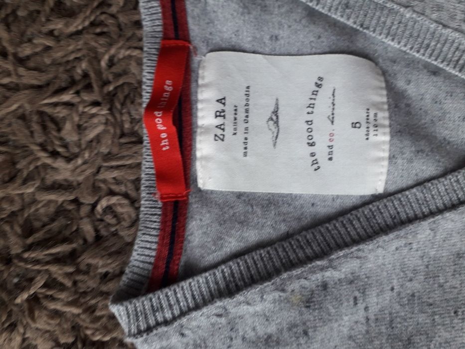 Sweterek Zara rozm. 110