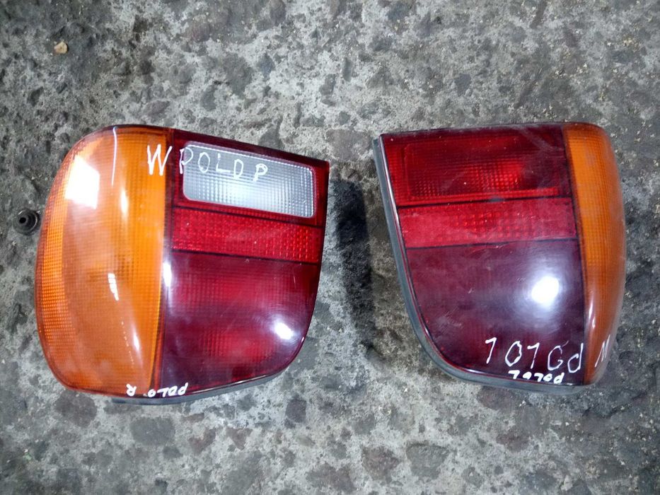Продам пару Фонарей Volkswagen Polo 98год хечбек