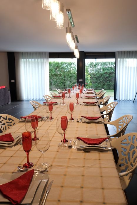 Aluguer de salão de festas Guimarães 130m2 /zona de jogos /jardim 120m