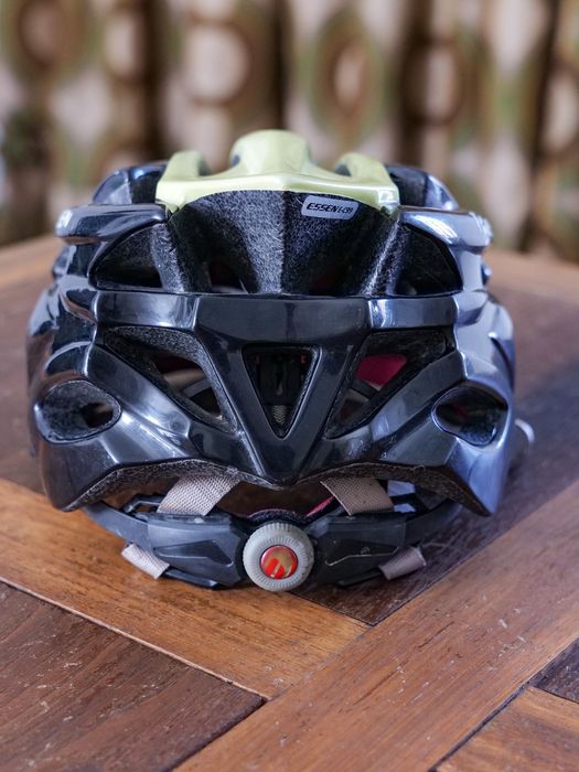 Capacete de ciclismo ESSEN E-C99