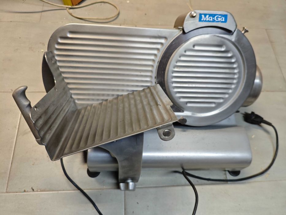 Krajalnica MA-GA 310P