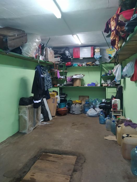 Продам гараж с капитальным  ремонтом, на Салтовке, район 24х этажки.