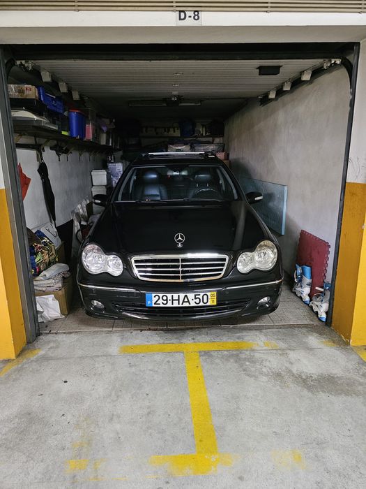 Mercedes-Benz C220 CDI Avantgarde (W203)