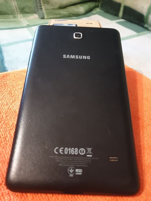 Планшет Samsung Galaxy tab 4 SM-T231