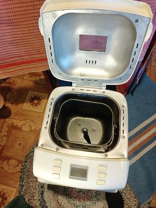 Хлебопечка PFILIPS.