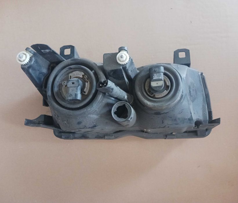 Bmw E 36 Compact Lampa lewa lewy przod
