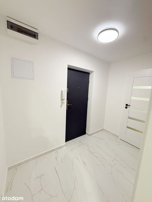 2 pokojowe mieszkanie po generalnym remoncie z balkonem w Centrum
