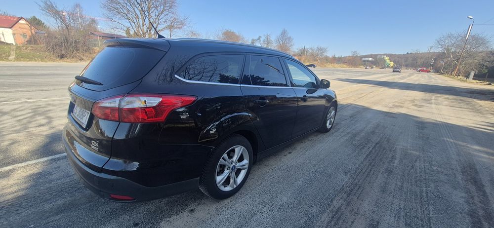 Ford Focus mk3 1.6tdci  2012 klima pdc