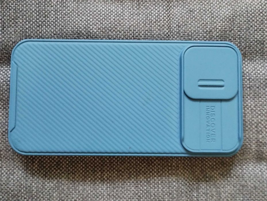 Etui iPhone 13 pro, plecy