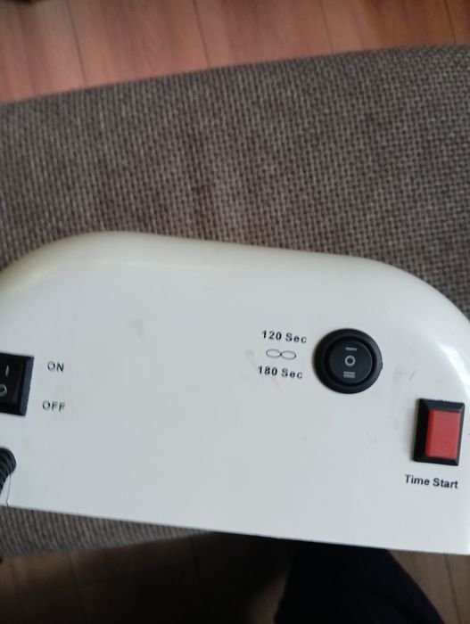 Sprzedam lampę UV i naklejki