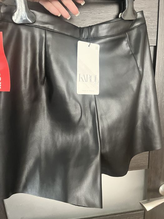 Шкіряні спідниця шорти за супер ціною