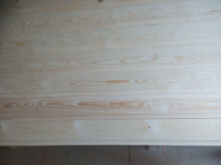 Dachowa podbitka sosnowa