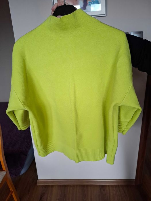 Golf, kolor ekri, rozmiar M.