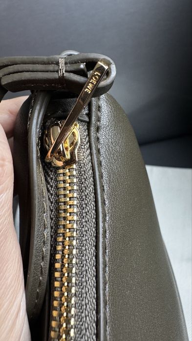 Сумка хобо Loewe оригінал