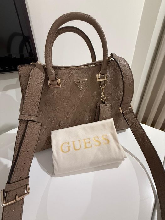 Mala Guess Nova sem etiqueta