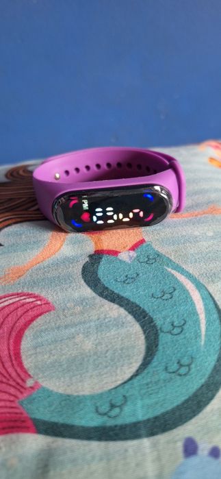 Zegarek cyfrowy opaska