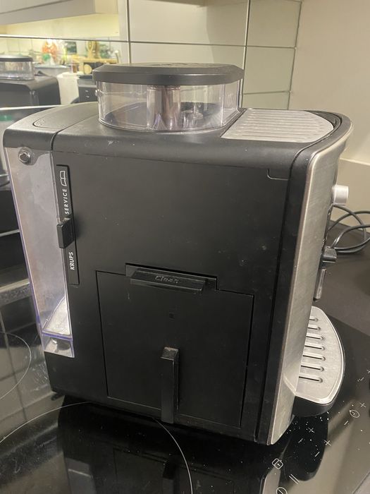 Ekspres Krups EA8010