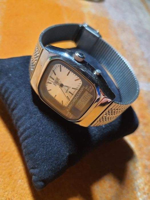 BUGOR Japan Chronograph