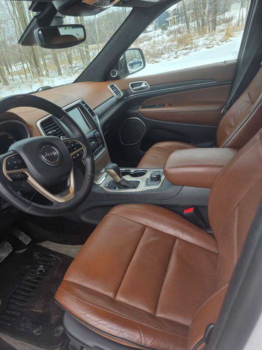 Jeep Grand Cherokee      2017