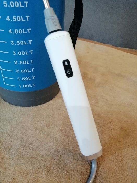 Opryskiwacz 5L ciśnieniowy akumulatorowy